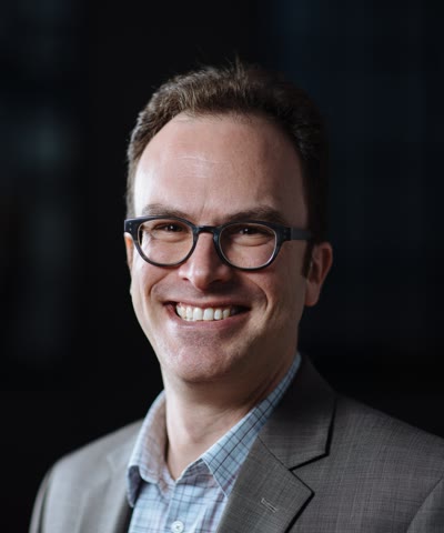 Headshot of Jesse Thaler