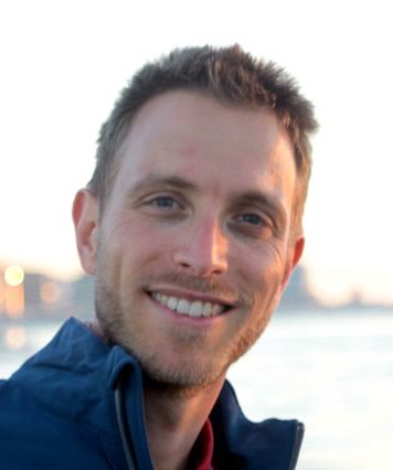 Headshot of Roberto Trotta